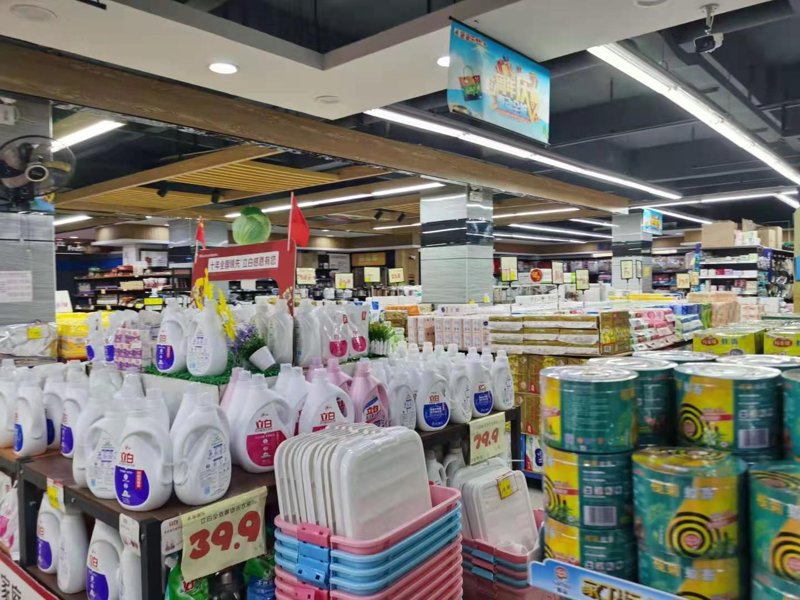 厨房用品的英语词汇对于国际化的家庭来说至关重要。今天,我们就来对比一下常见厨房用品的英文名称及其特点。